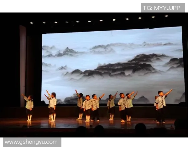 周秀英专访：从绿茵场到人生舞台的奋斗与成长之路