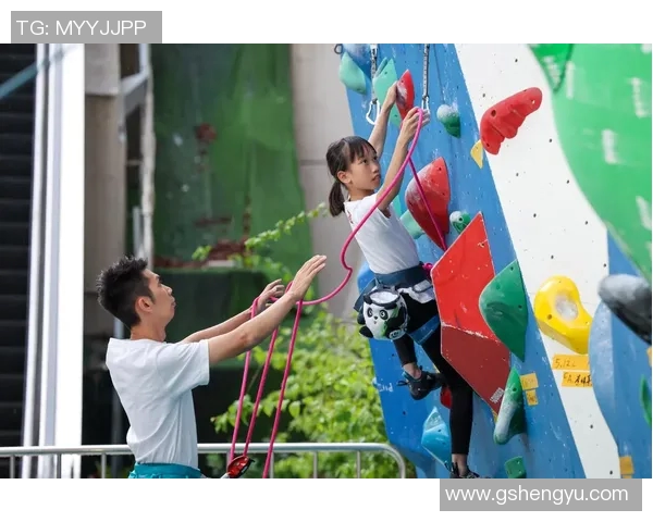 成都攀岩队状态分析与训练成果探讨聚焦攀岩运动发展新趋势